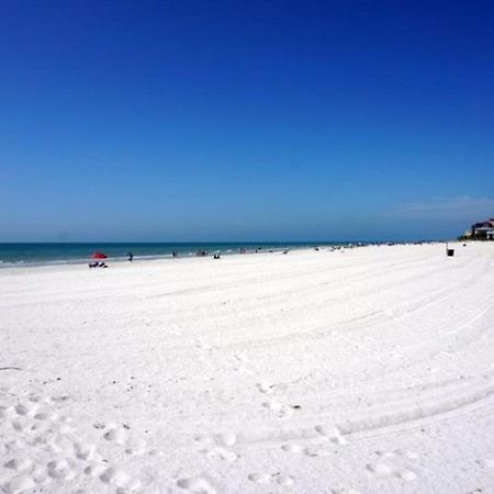 The Monterey Beach Resort St. Pete Beach Εξωτερικό φωτογραφία