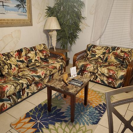 The Monterey Beach Resort St. Pete Beach Εξωτερικό φωτογραφία